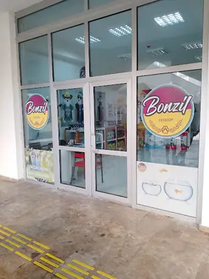 BEŞİKDÜZÜ BONZİL PETSHOP fotoğrafı