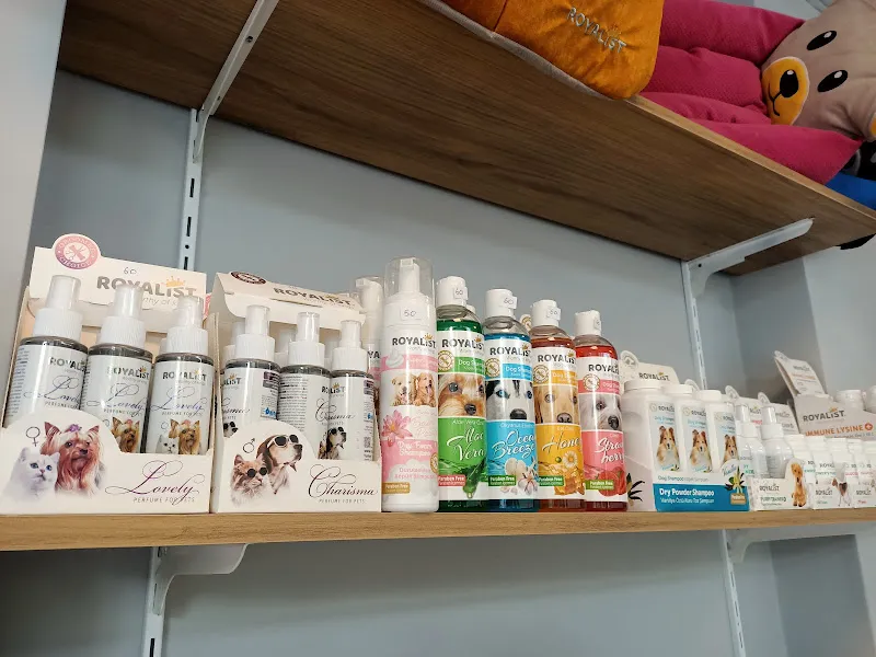 Neşeli Ayaklar Pet Shop foto 2