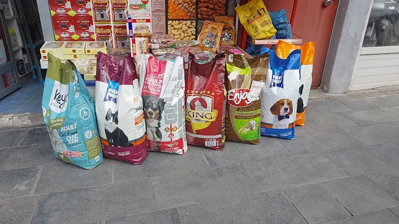 Demir petshop foto 2