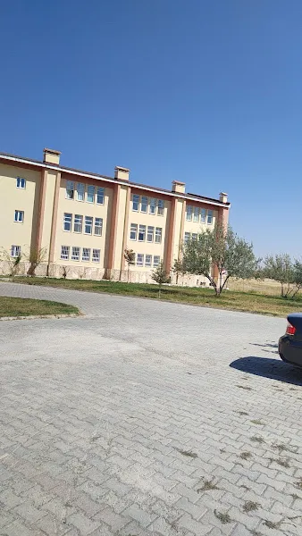 Yüzüncü Yıl Üniversitesi Veteriner Kliniği foto 2