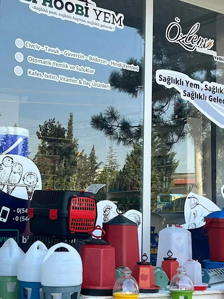 BİHOBİ PETSHOP (Özlem Yem Bayi ) foto 2