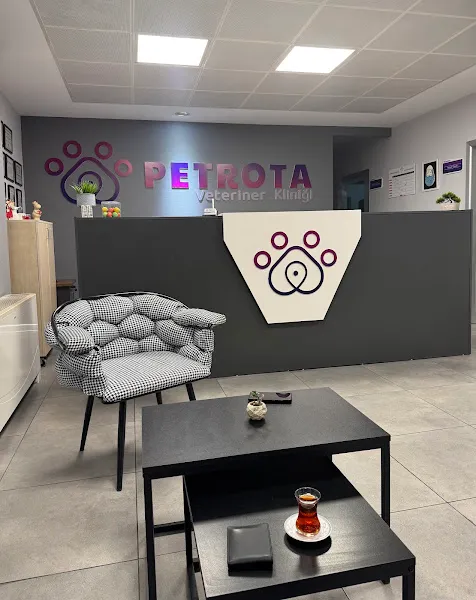 Yenimahalle Petrota Veteriner Kliniği foto 1