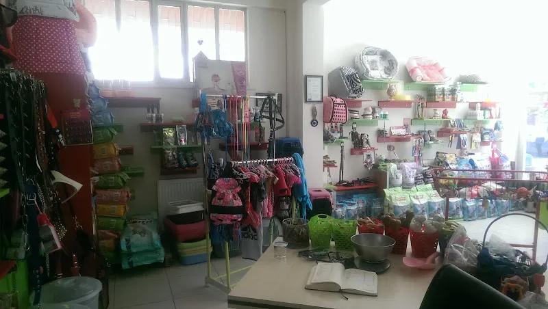 MUTLU PATİ PET MARKET foto 2