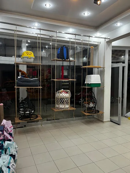 MARS PET SHOP foto 2