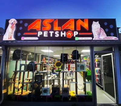 Louis Pet Shop