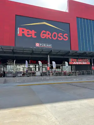 Pet Gross Eryaman fotoğrafı