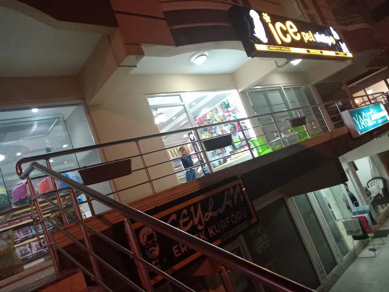 İce Petshop Sümerler Şube foto 1